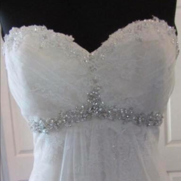 kenneth winston Dresses & Skirts - Kenneth Winston wedding dress Size 14 Altered to 8